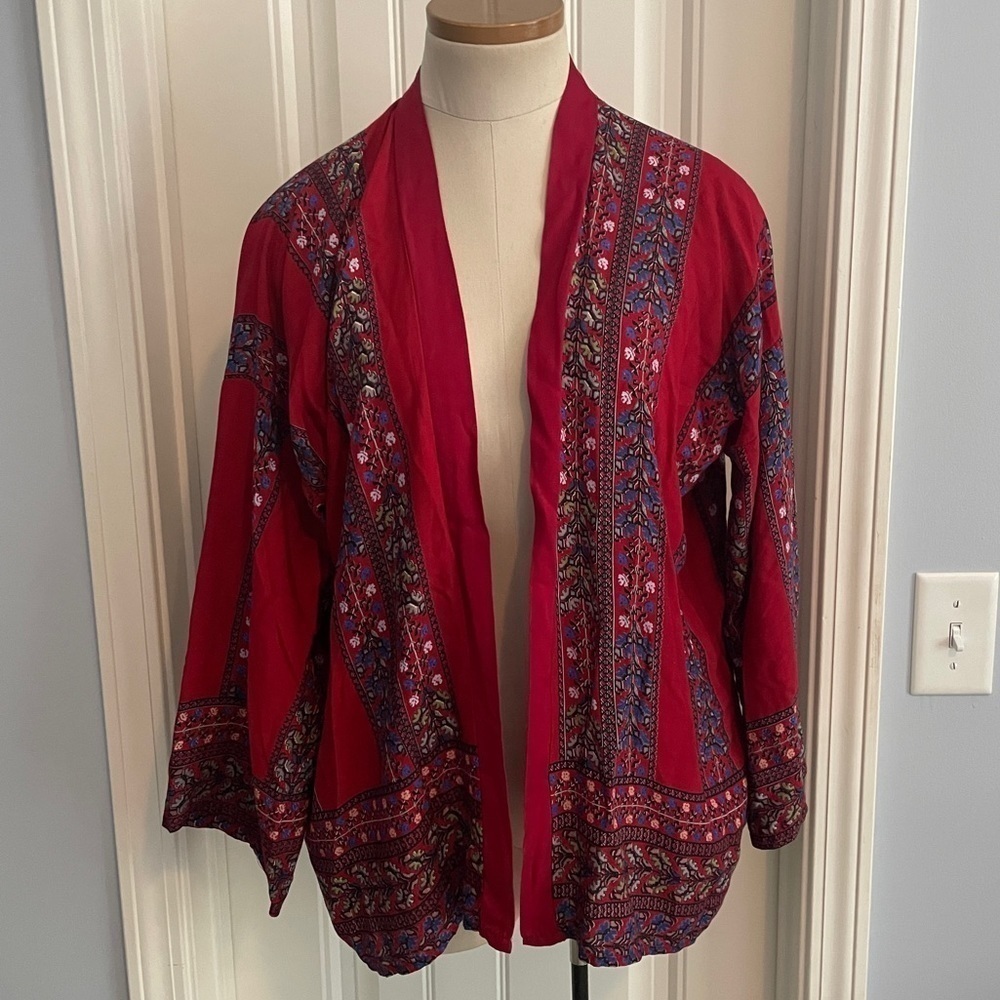 Women’s Small Medium Red Floral BOHO Kimono Top ~ Do Everything in Love